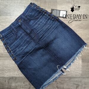 Hudson Lulu Denim Mini Skirt Size 00 (24)
